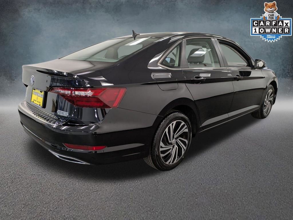 Used 2021 Volkswagen Jetta SEL Premium image 5