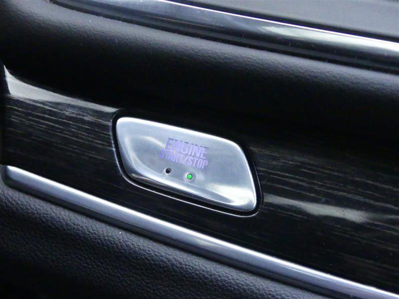 Used 2021 Buick Enclave Avenir w/ Avenir Technology Package image 17