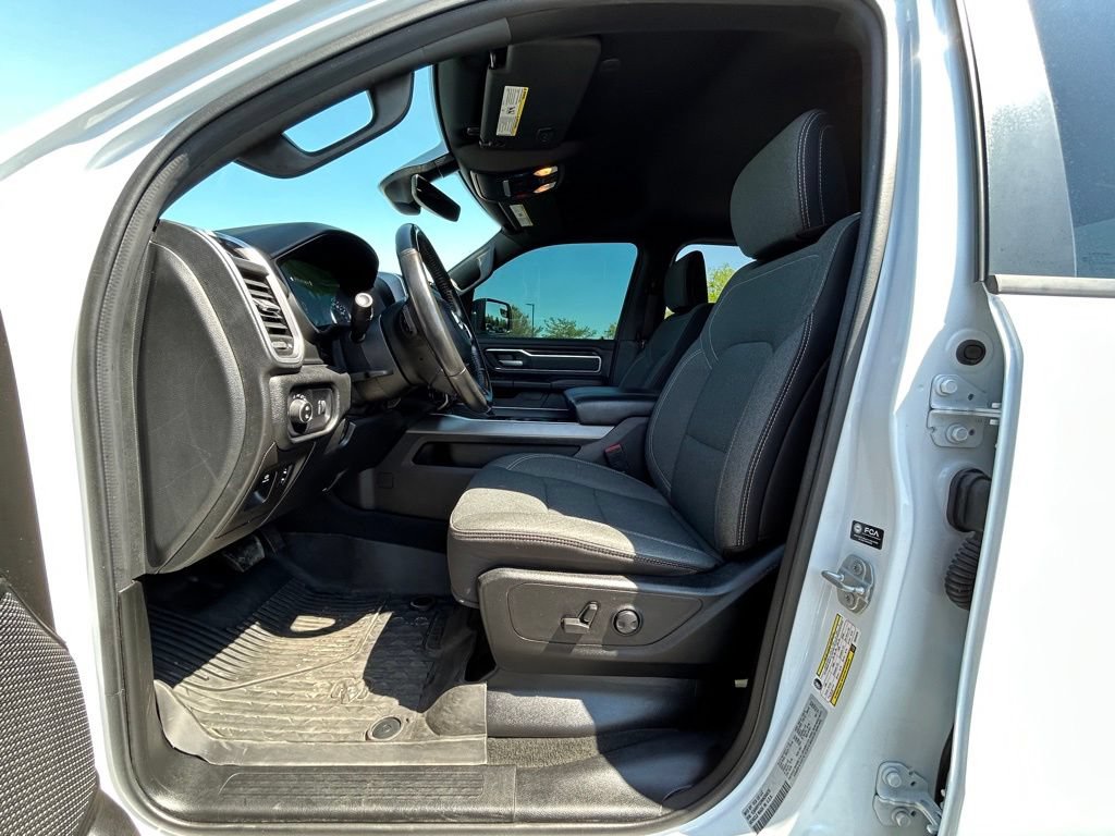 Used 2022 RAM 1500 Big Horn AWD/4WD image 2