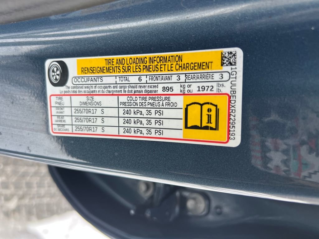 Used 2024 GMC Sierra 1500 SLE image 28