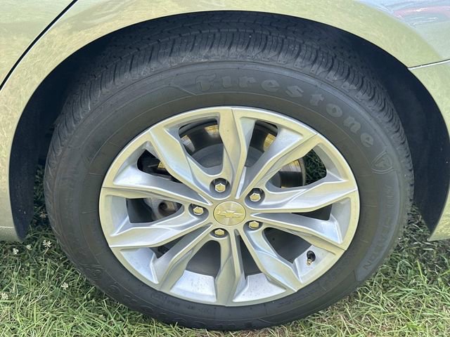 Used 2023 Chevrolet Malibu LT FWD image 15