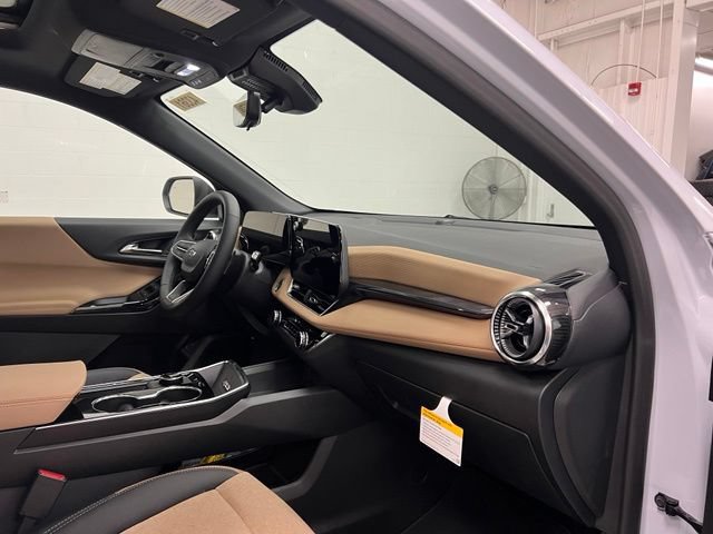 New 2027 Chevrolet Equinox ACTIV w/ Safety and Technology Package AWD/4WD image 21
