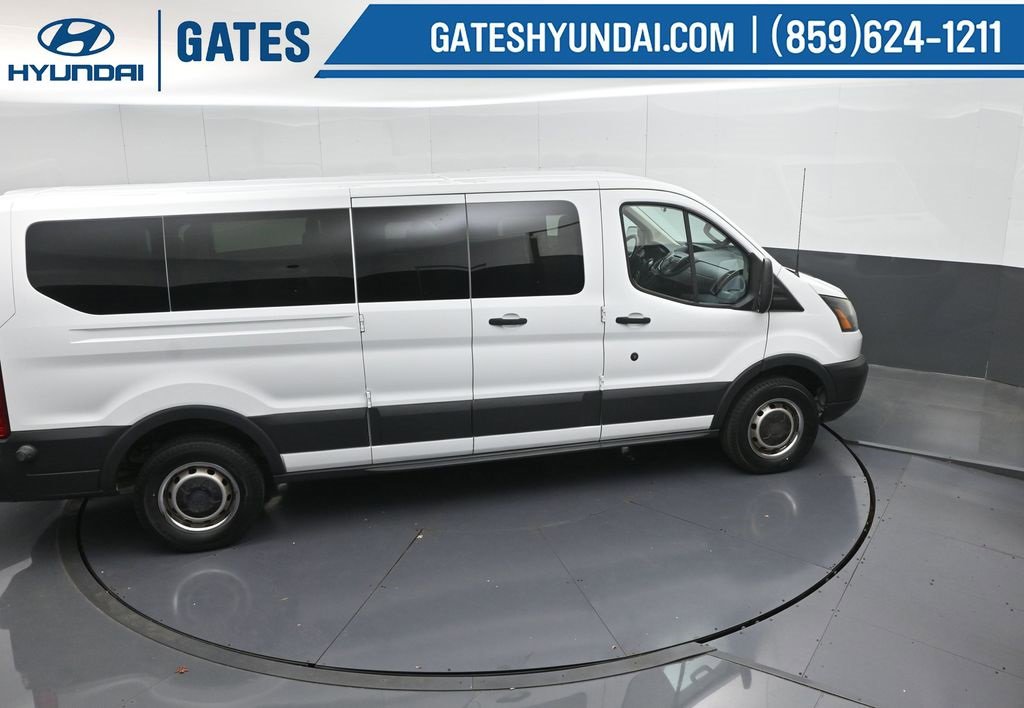 Used 2016 Ford Transit 350 XL image 40