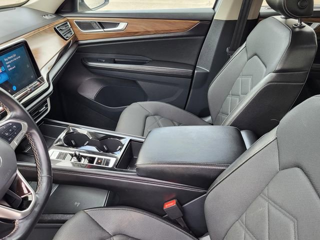 Used 2024 Volkswagen Atlas SE AWD/4WD image 10
