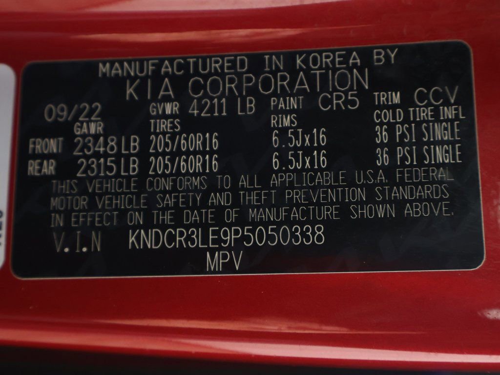Used 2023 Kia Niro EX image 53