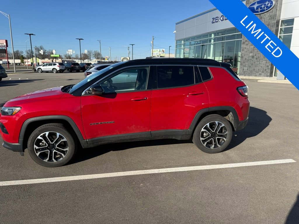 Used 2023 Jeep Compass Limited image 6