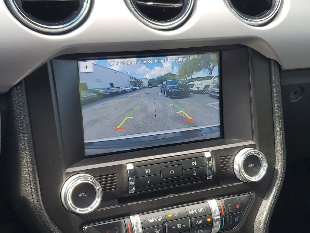 Used 2017 Ford Mustang GT Premium RWD image 27