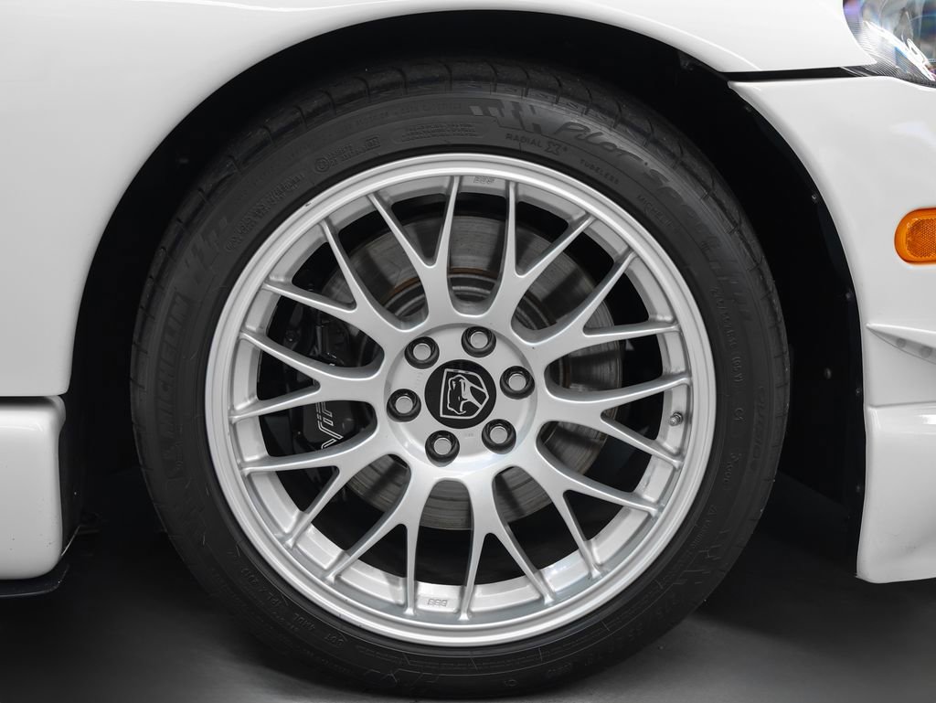 Used 1998 Dodge Viper GTS image 15