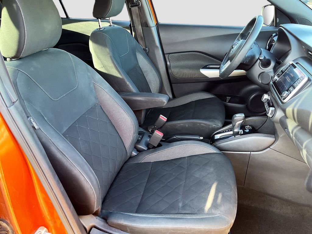 Used 2019 Nissan Kicks SV image 25