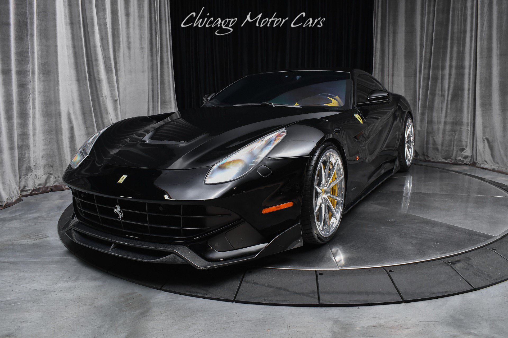 Used 2013 Ferrari F12 Berlinetta RWD image 2