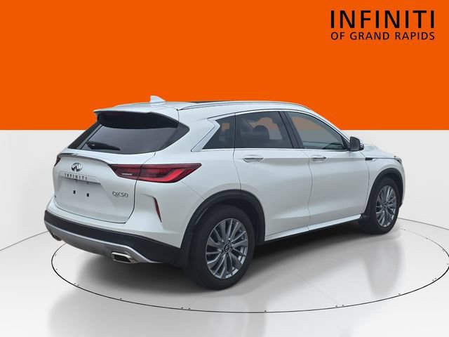Used 2024 INFINITI QX50 Luxe AWD/4WD image 5