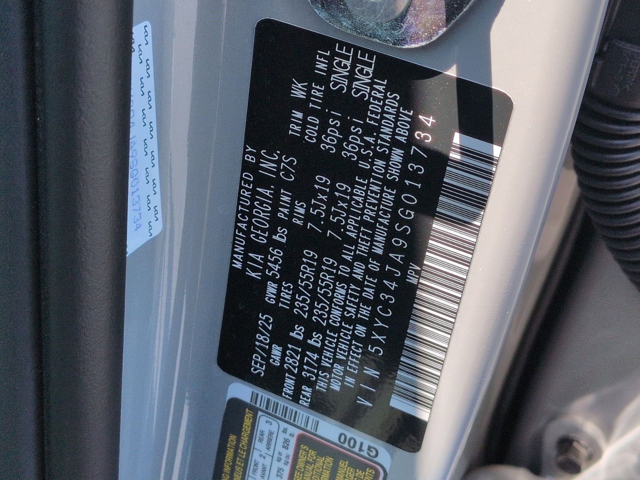 Used 2025 Kia EV6 Light w/ Light LR Technology Package RWD image 32