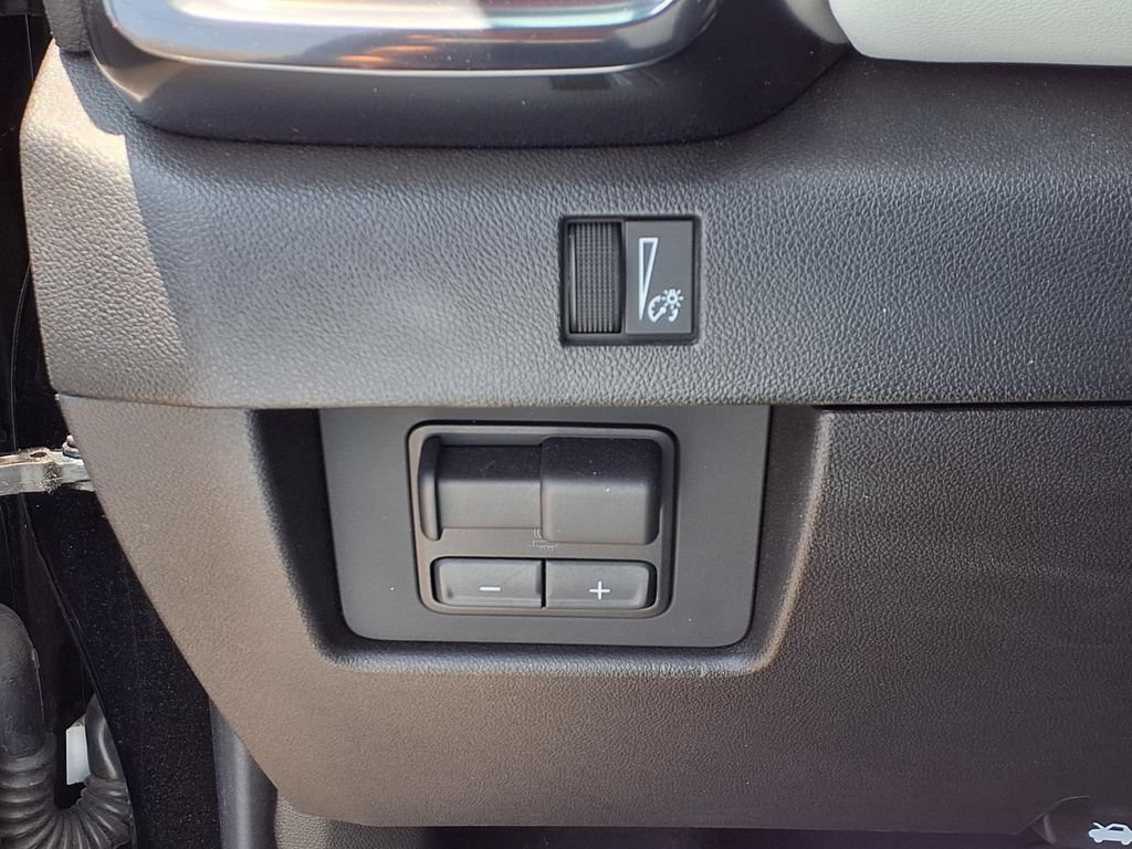 Certified 2024 GMC Canyon AT4X AWD/4WD image 12