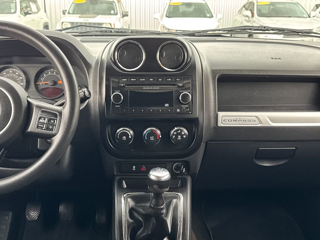 Used 2014 Jeep Compass Sport w/ Power Value Group image 18