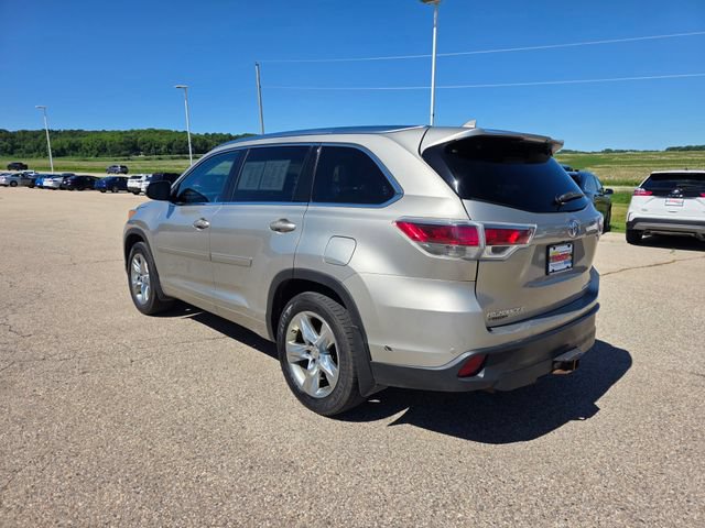 Used 2014 Toyota Highlander Limited Platinum AWD/4WD image 29