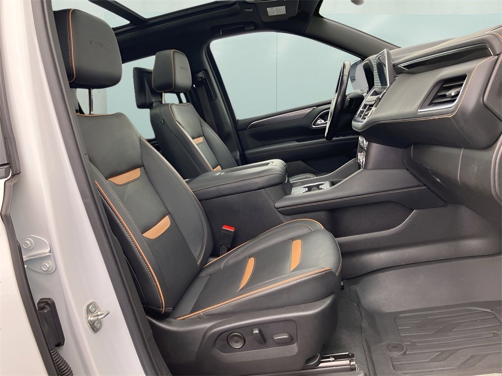 Used 2021 GMC Yukon XL AT4 w/ AT4 Premium Plus Package image 30