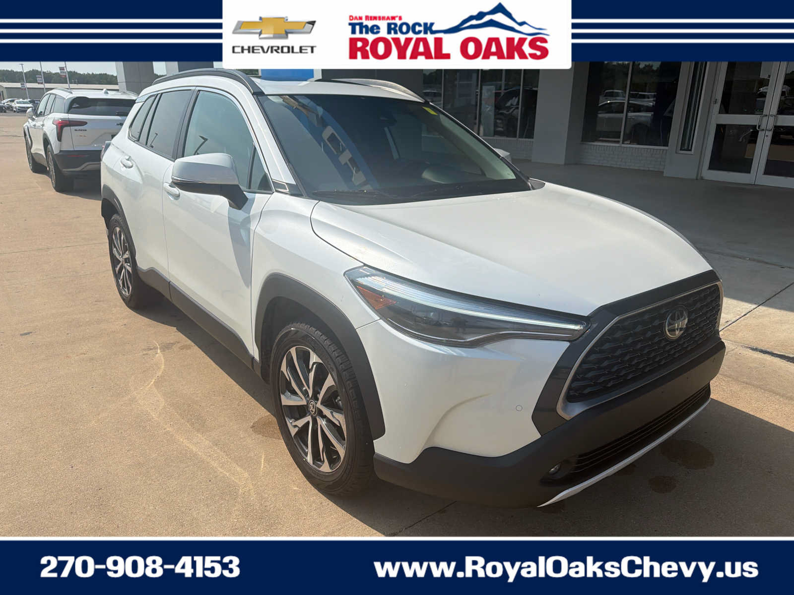 Used 2022 Toyota Corolla Cross XLE w/ Convenience Package AWD/4WD image 8