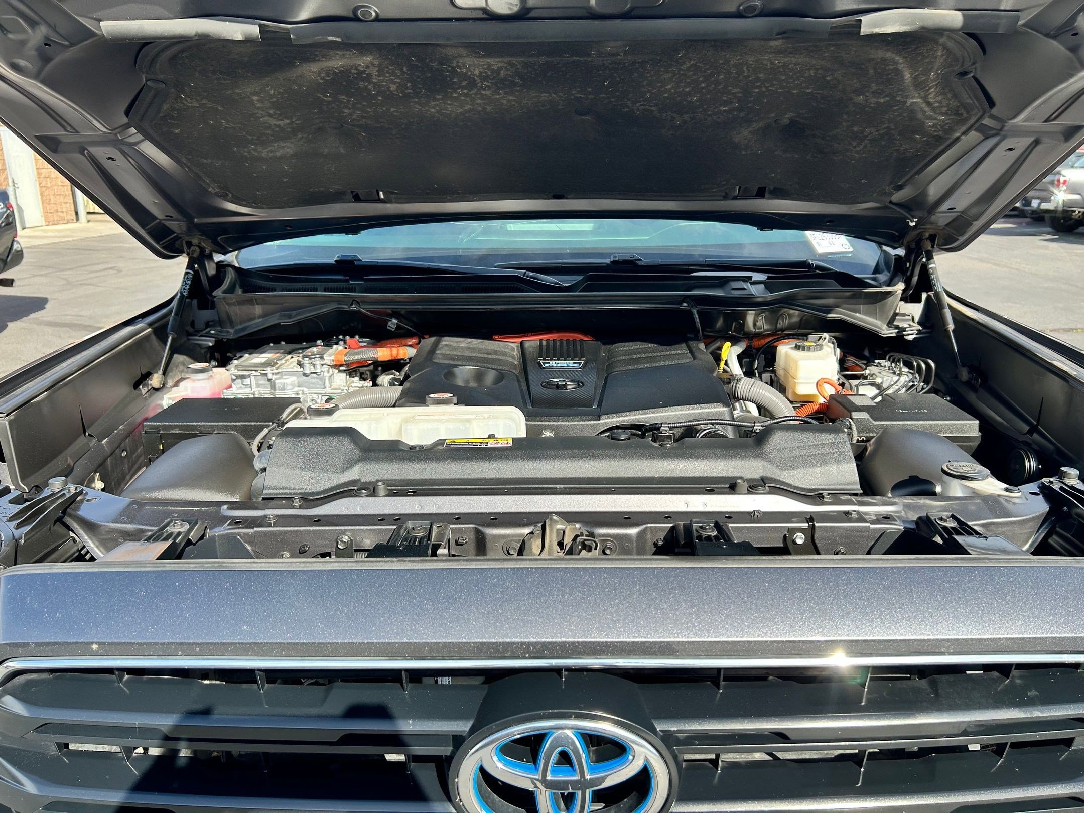 Certified 2023 Toyota Sequoia SR5 w/ SR5 Premium Package AWD/4WD image 33