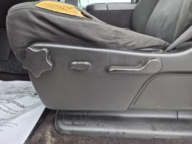 Used 2010 GMC Sierra 2500 SLE w/ SLE Preferred Package image 14