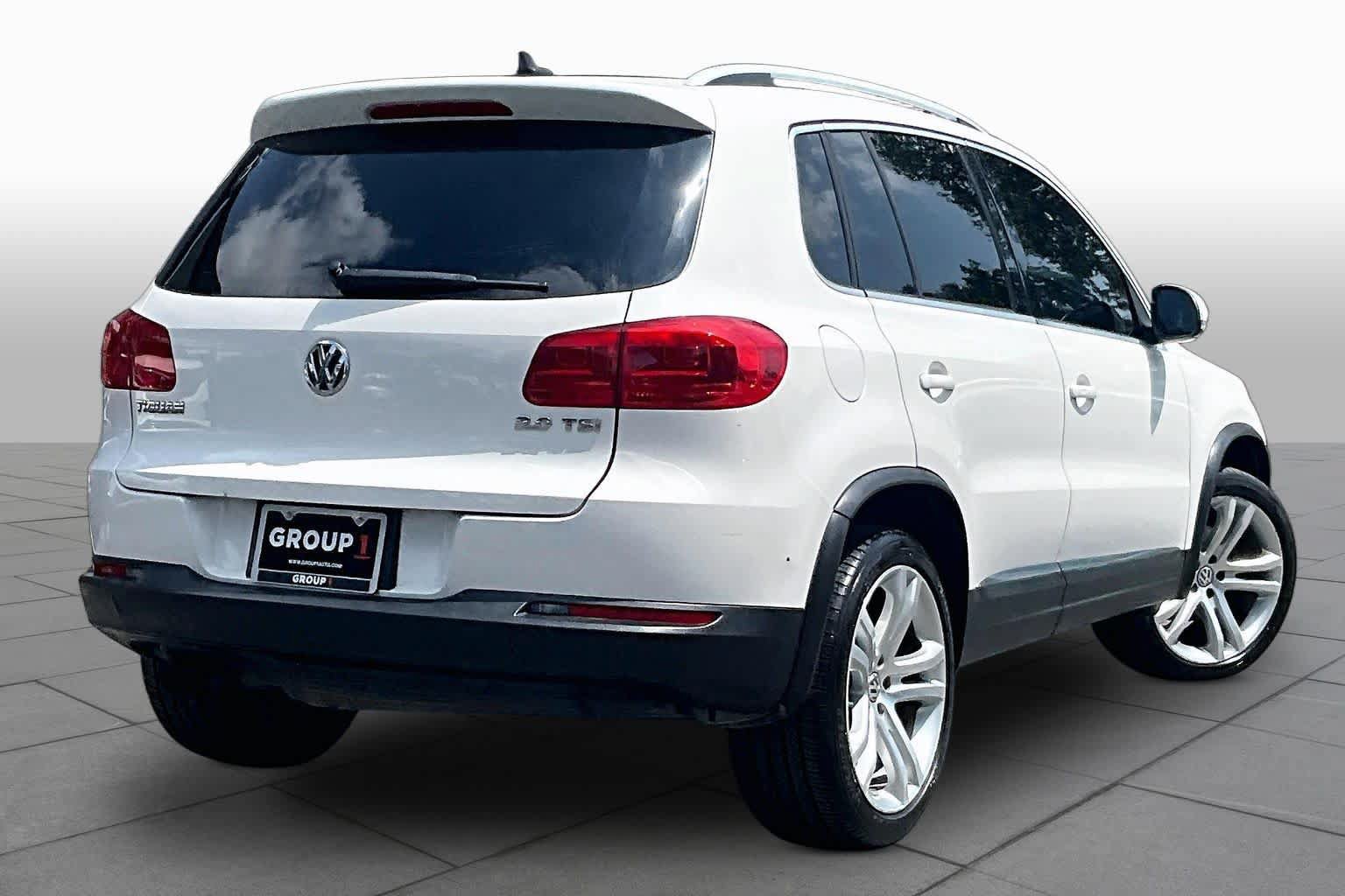 Used 2013 Volkswagen Tiguan SEL FWD image 12