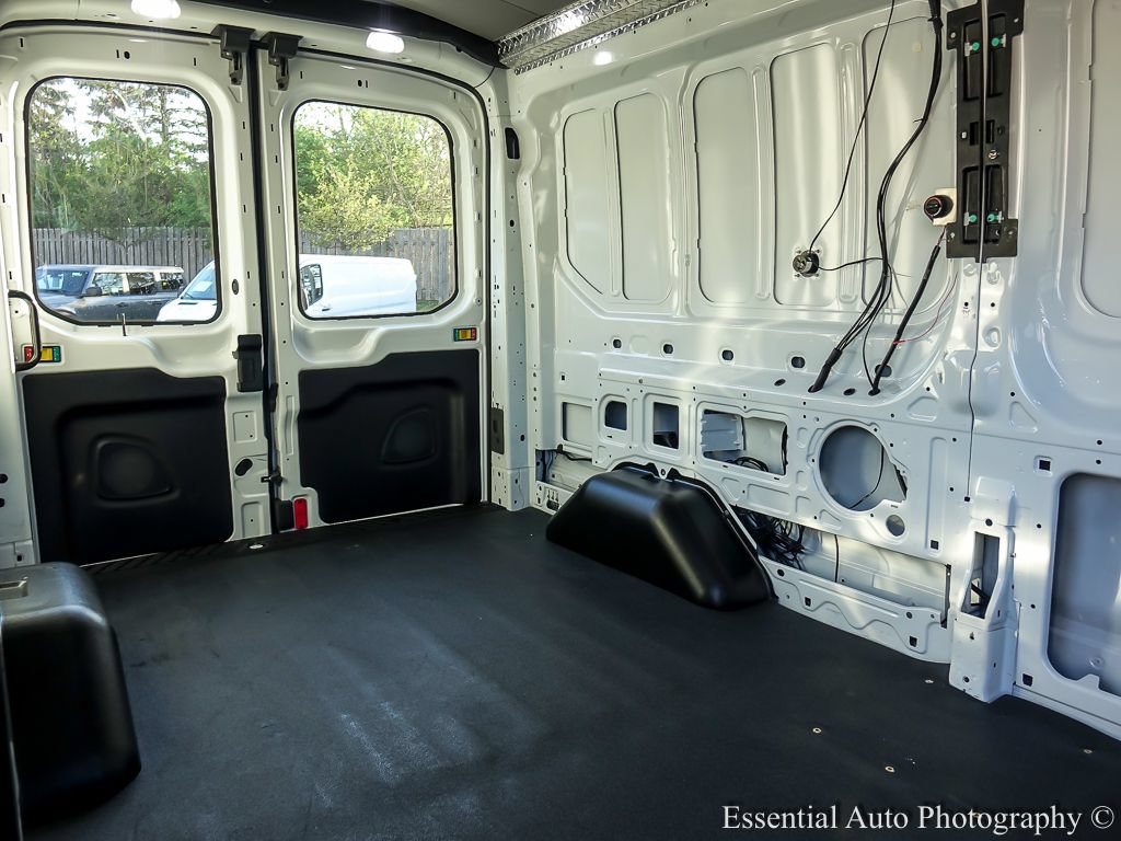 Used 2019 Ford Transit 250 148 Medium Roof RWD image 21