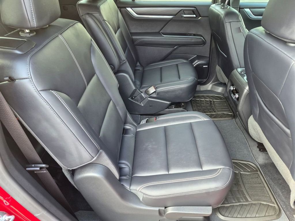 Used 2024 GMC Acadia Elevation FWD image 19