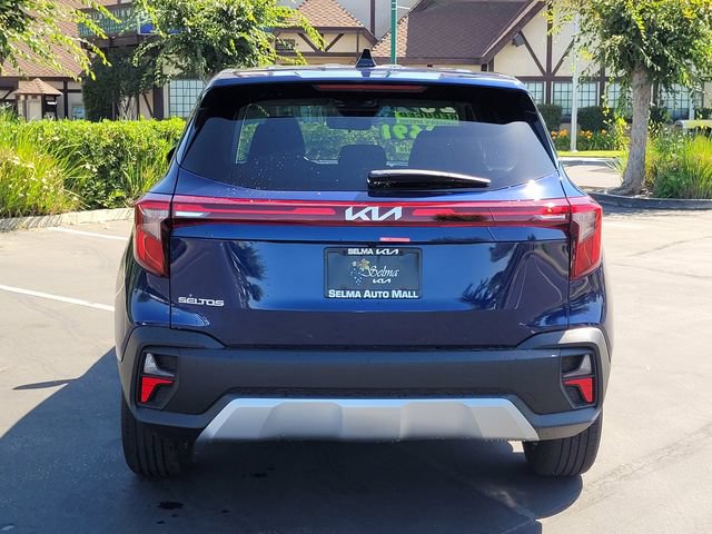 New 2026 Kia Seltos LX FWD image 5