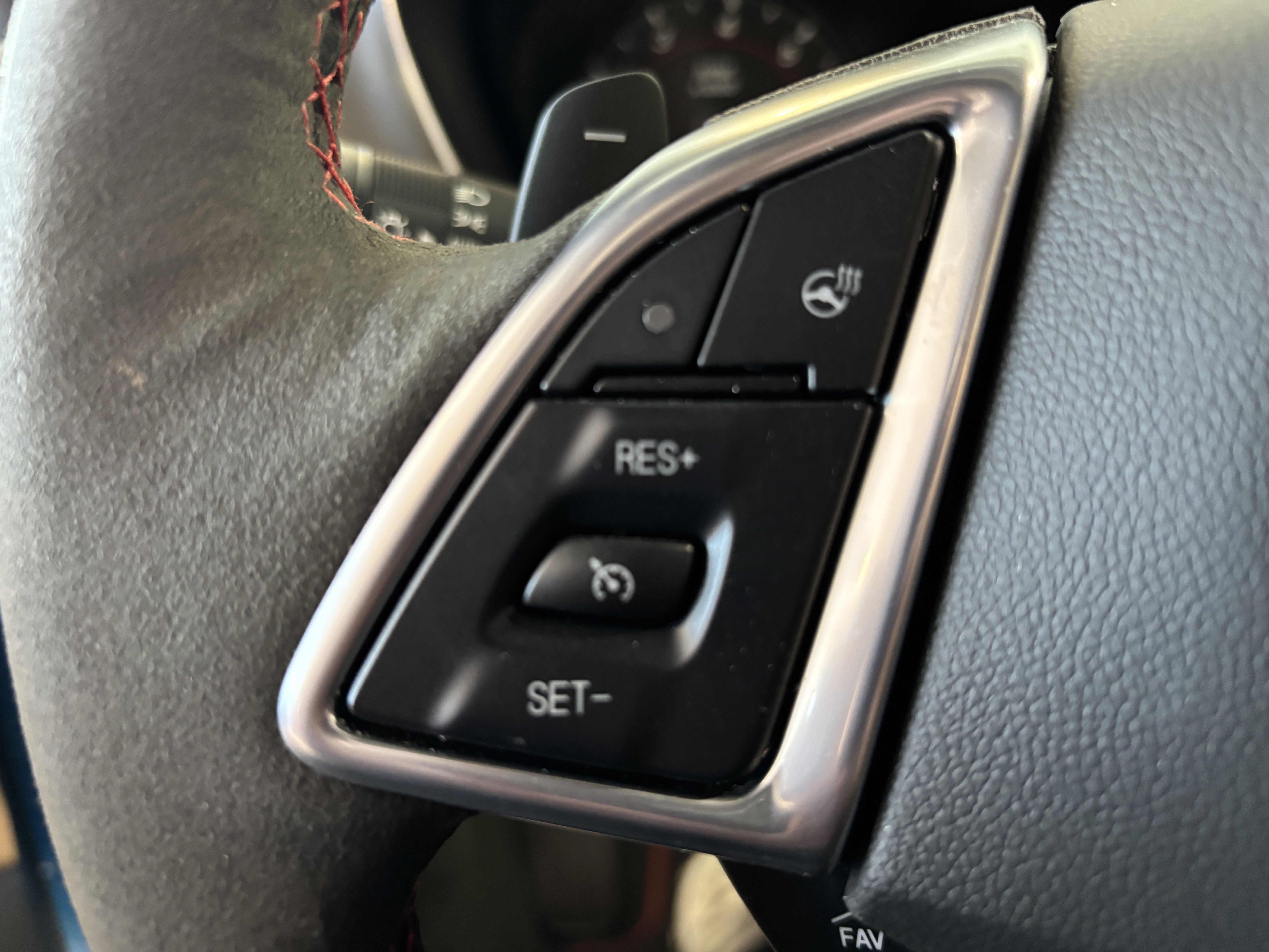 Used 2022 Chevrolet Camaro ZL1 image 11