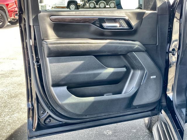 Certified 2025 Chevrolet Tahoe Premier image 14