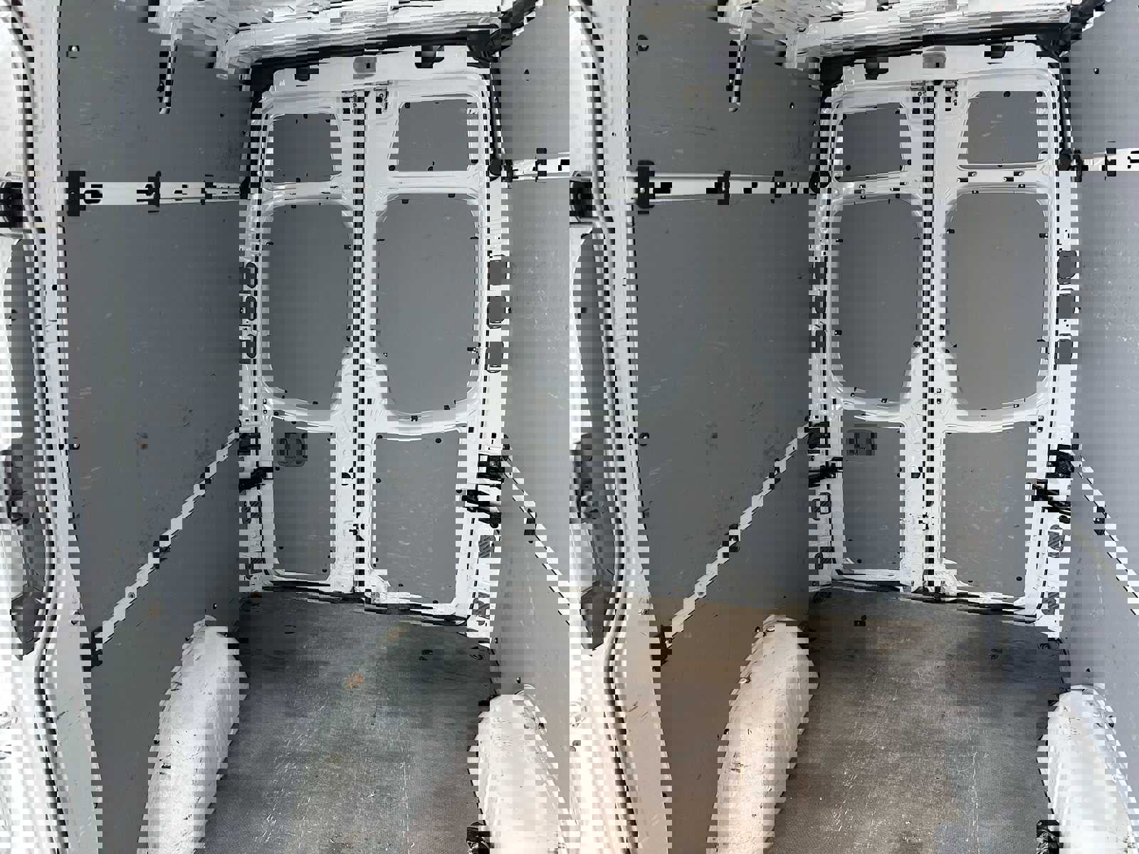 Used 2016 Freightliner Sprinter 2500 image 15