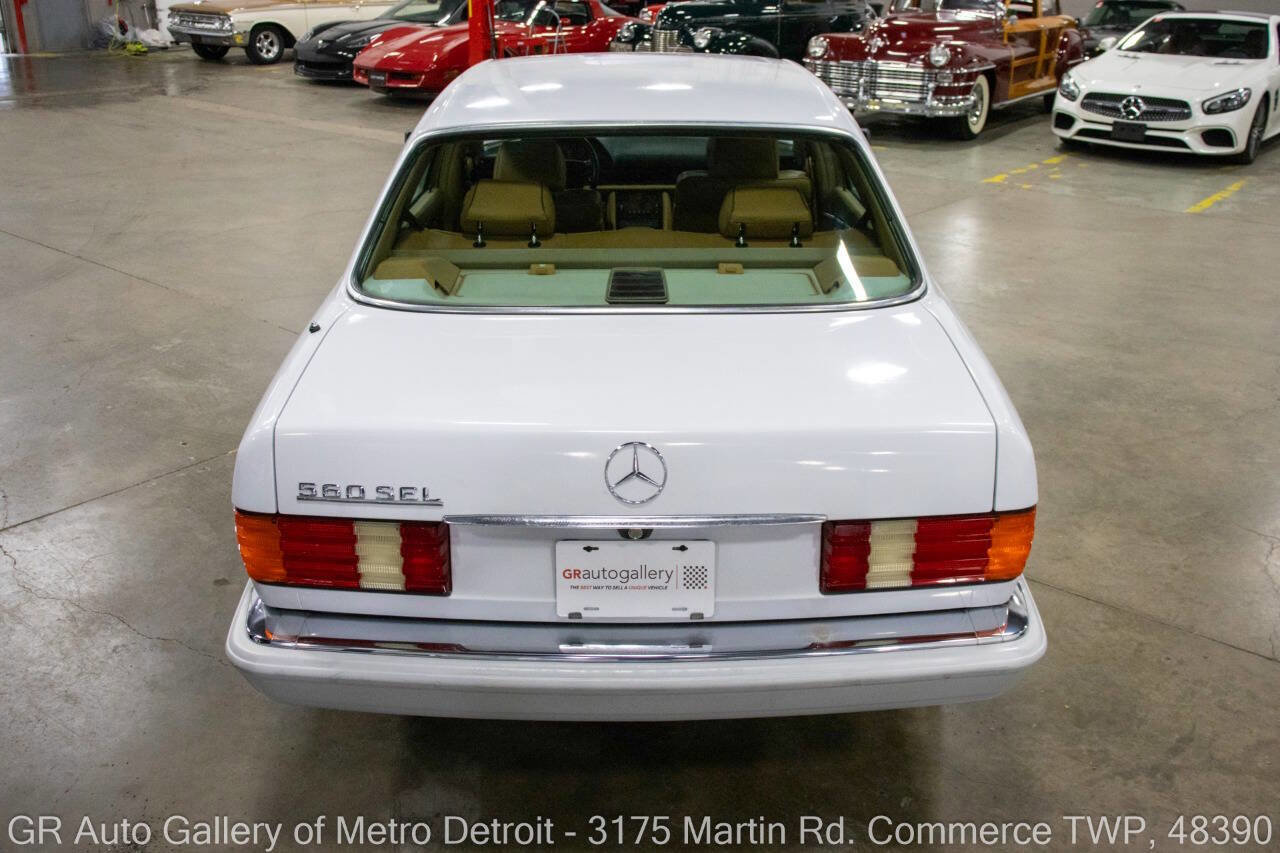 Used 1991 Mercedes-Benz 560 SEL 560 SEL 4dr Sedan image 5