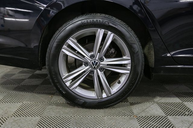 Used 2023 Volkswagen Jetta SE image 15