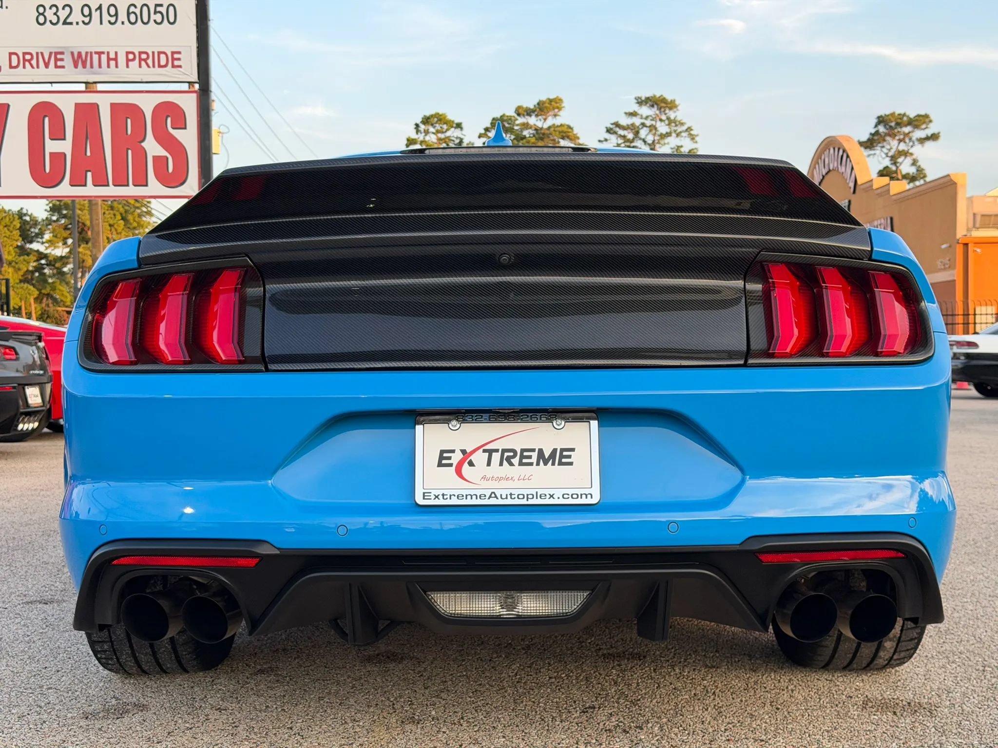 Used 2022 Ford Mustang GT w/ GT Performance Package RWD image 5
