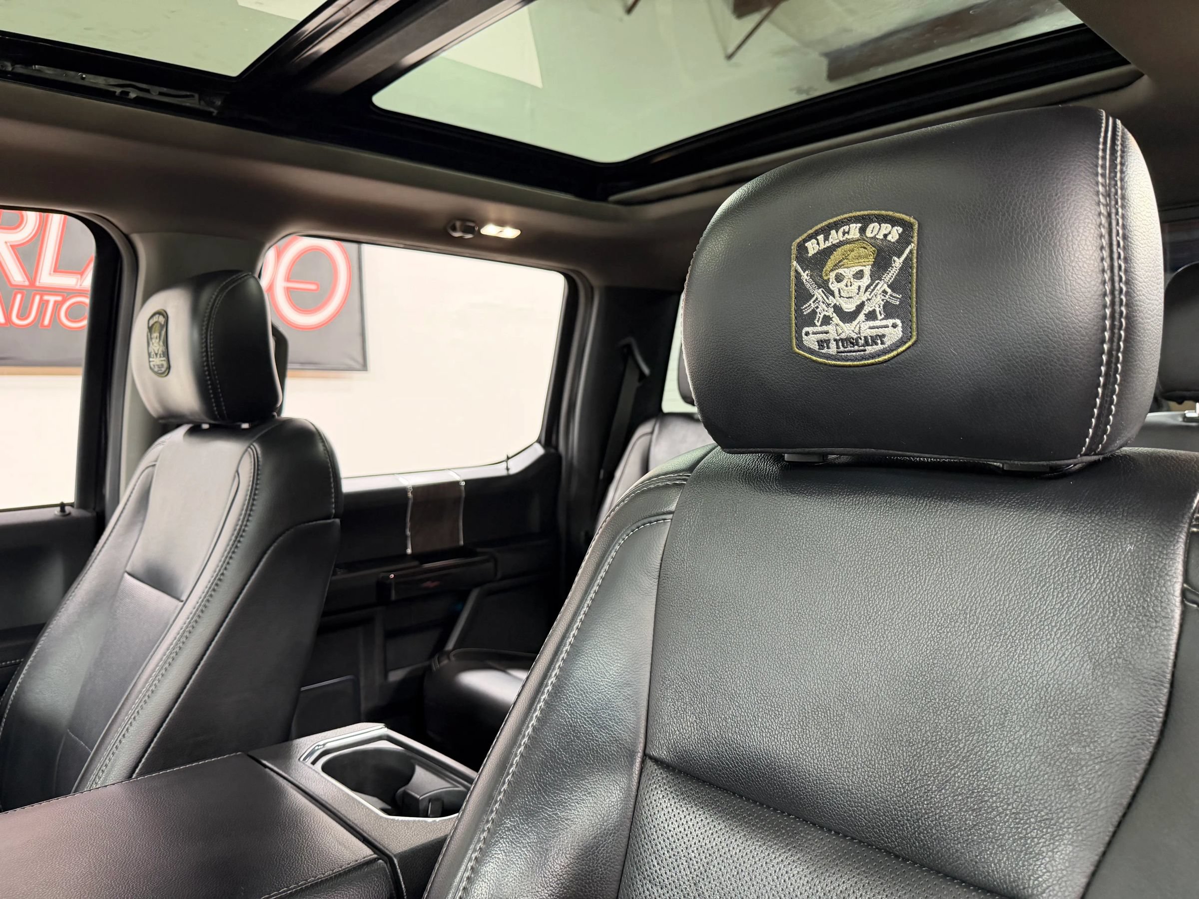 Used 2019 Ford F250 Lariat w/ Lariat Ultimate Package AWD/4WD image 15