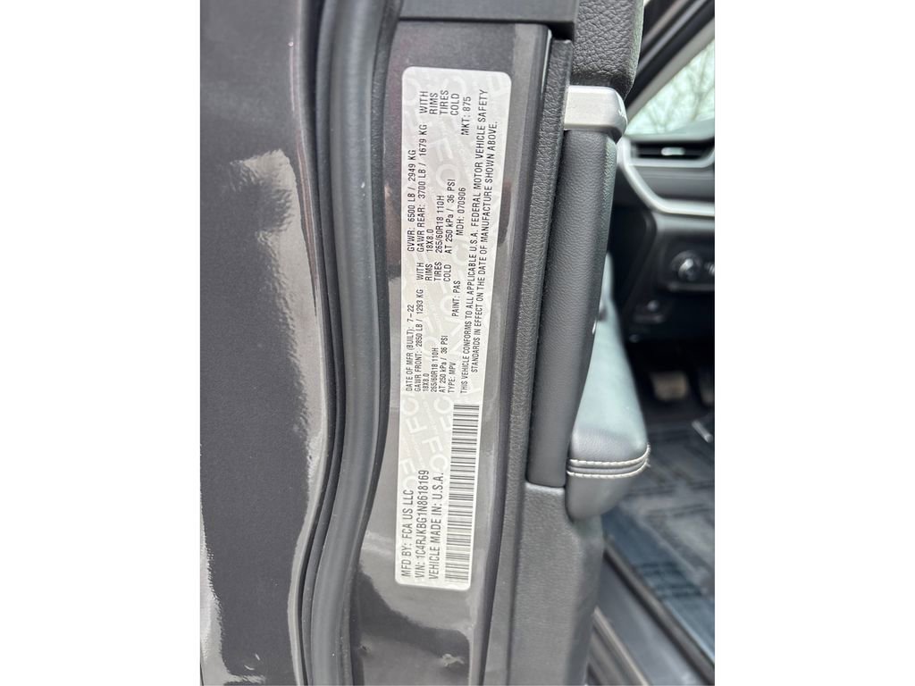 Used 2022 Jeep Grand Cherokee L Limited image 17