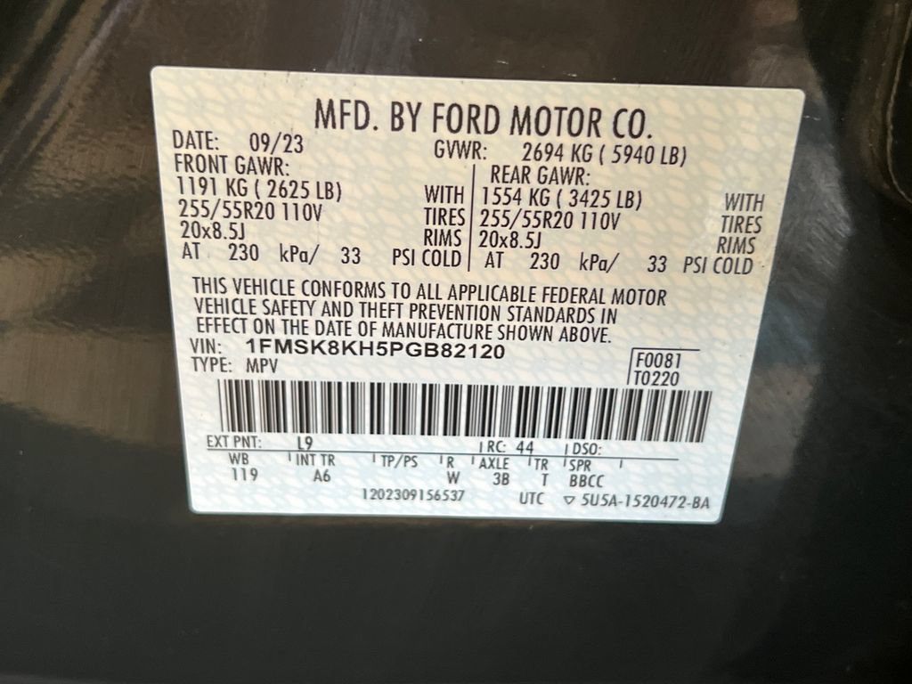 Used 2023 Ford Explorer ST-Line w/ Class IV Trailer Tow Package AWD/4WD image 44