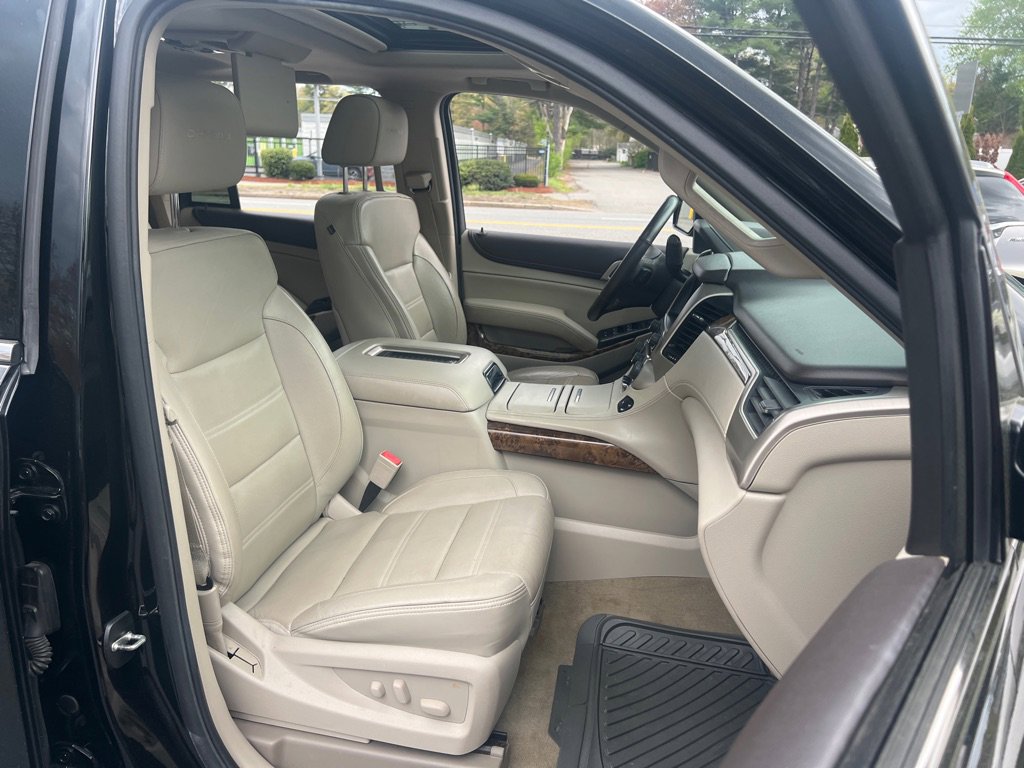 Used 2015 GMC Yukon Denali w/ Open Road Package image 18