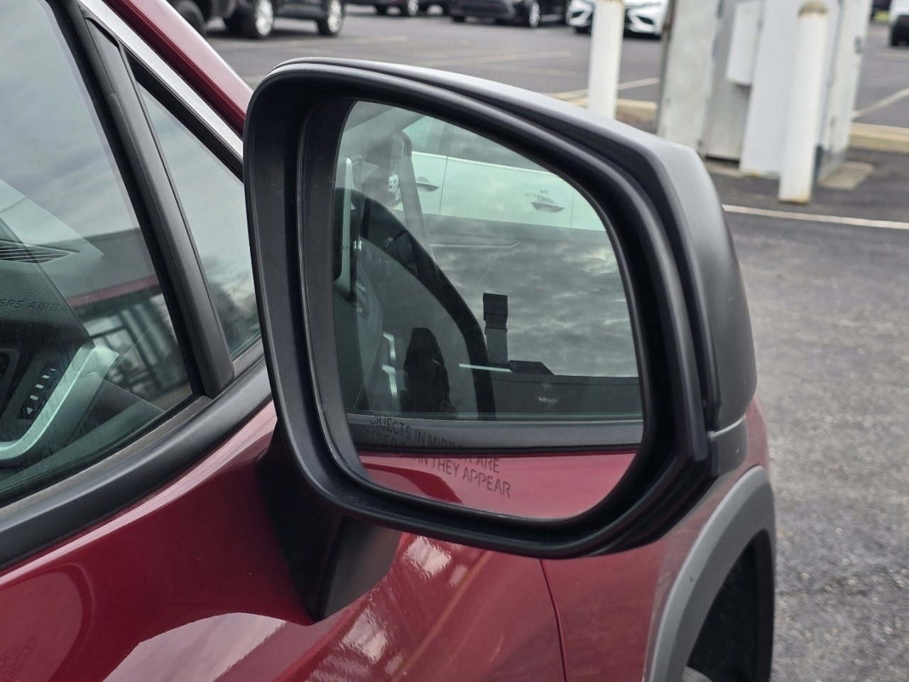 Used 2024 Toyota RAV4 LE image 17