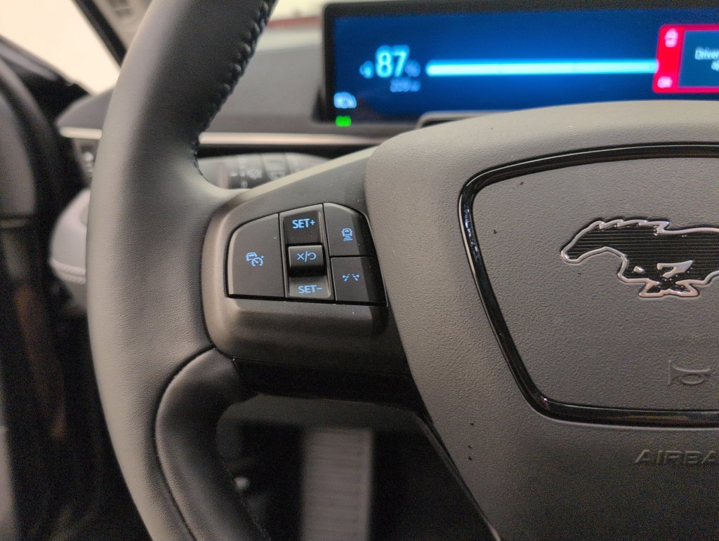 Used 2025 Ford Mustang Mach-E Select RWD image 37