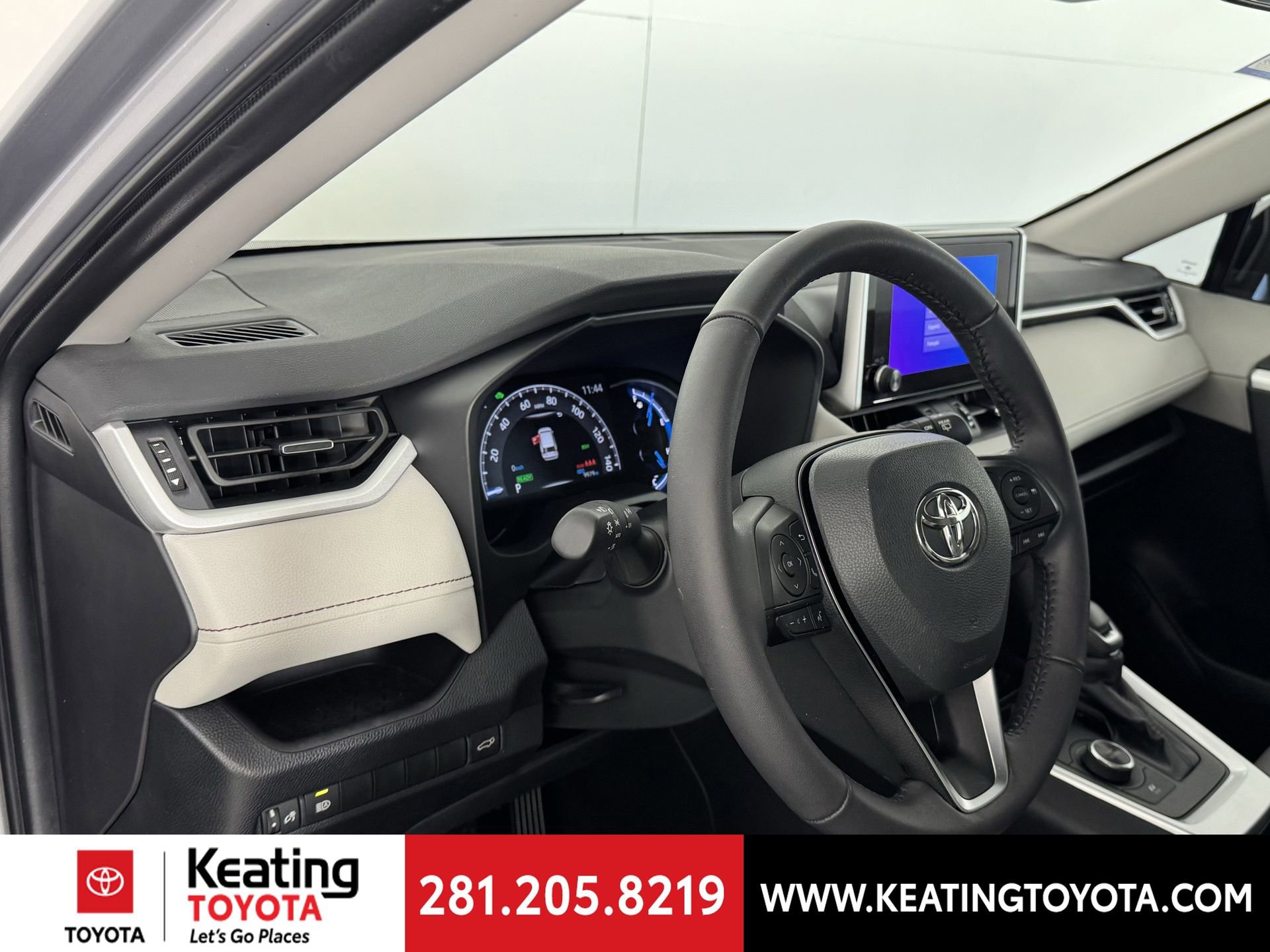 Certified 2024 Toyota RAV4 XLE Premium image 14