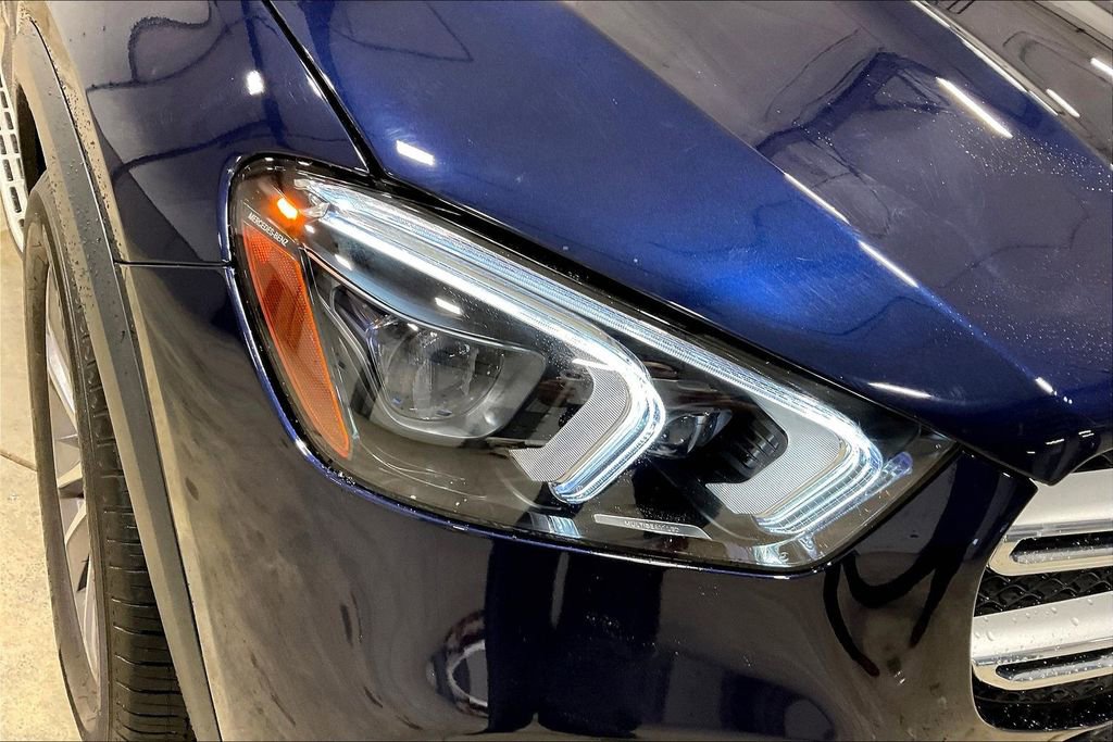 Used 2022 Mercedes-Benz GLE 350 4MATIC w/ Premium Package image 31
