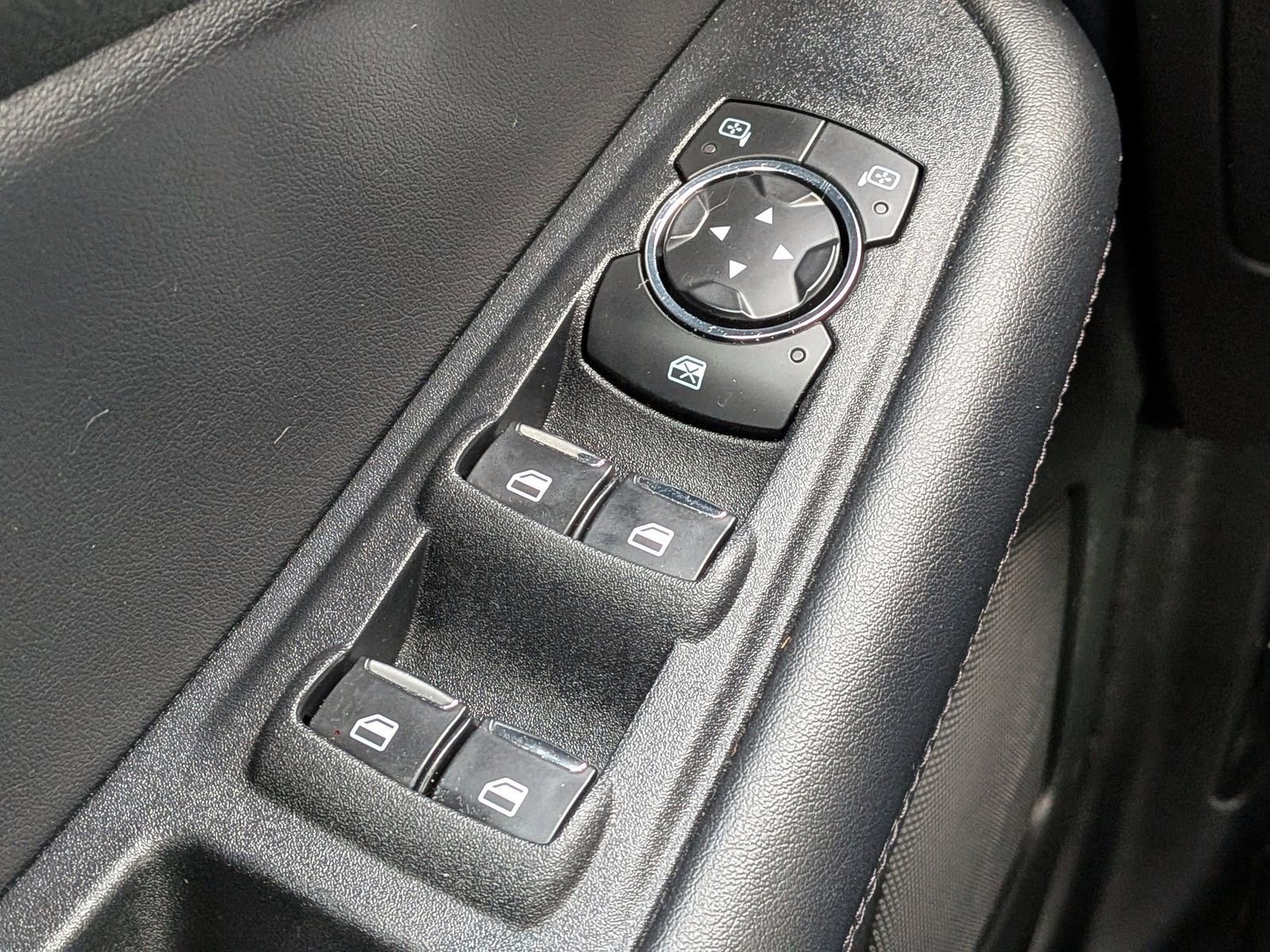 Certified 2024 Ford Edge SEL w/ Convenience Package AWD/4WD image 28