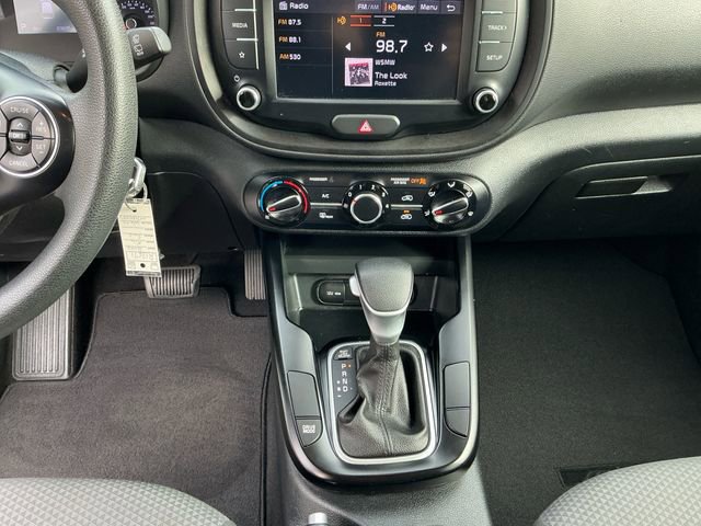 Used 2022 Kia Soul LX w/ Technology Package image 13