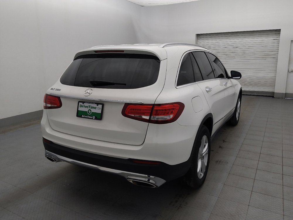 Used 2017 Mercedes-Benz GLC 300 w/ Premium 1 Package image 9