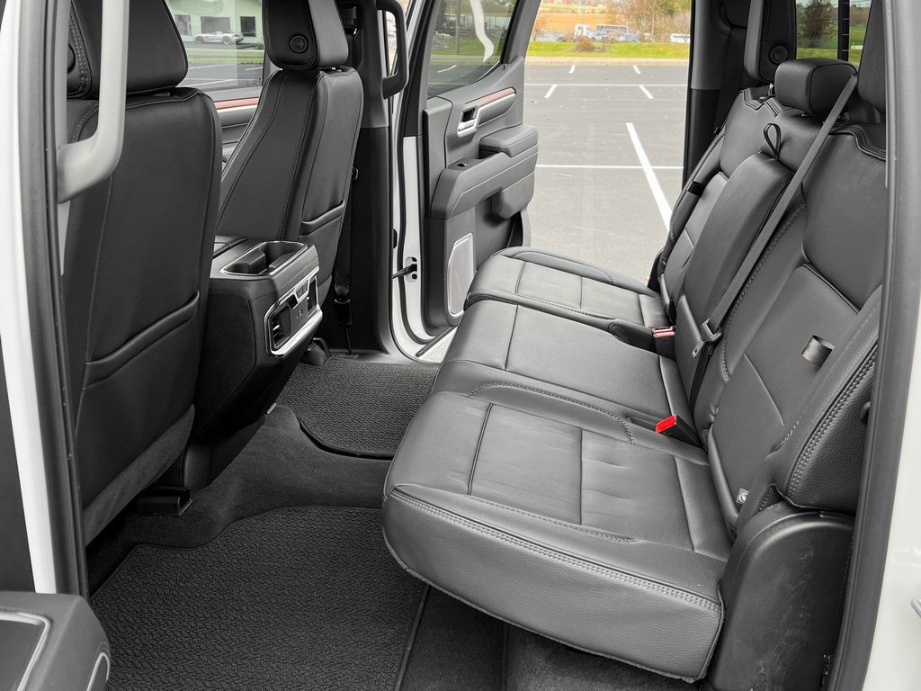 Used 2025 GMC Sierra 1500 Denali image 18