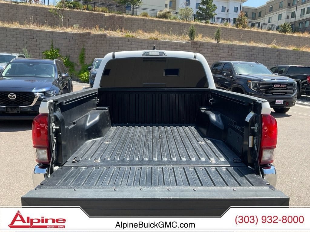 Used 2022 Toyota Tacoma SR5 AWD/4WD image 20