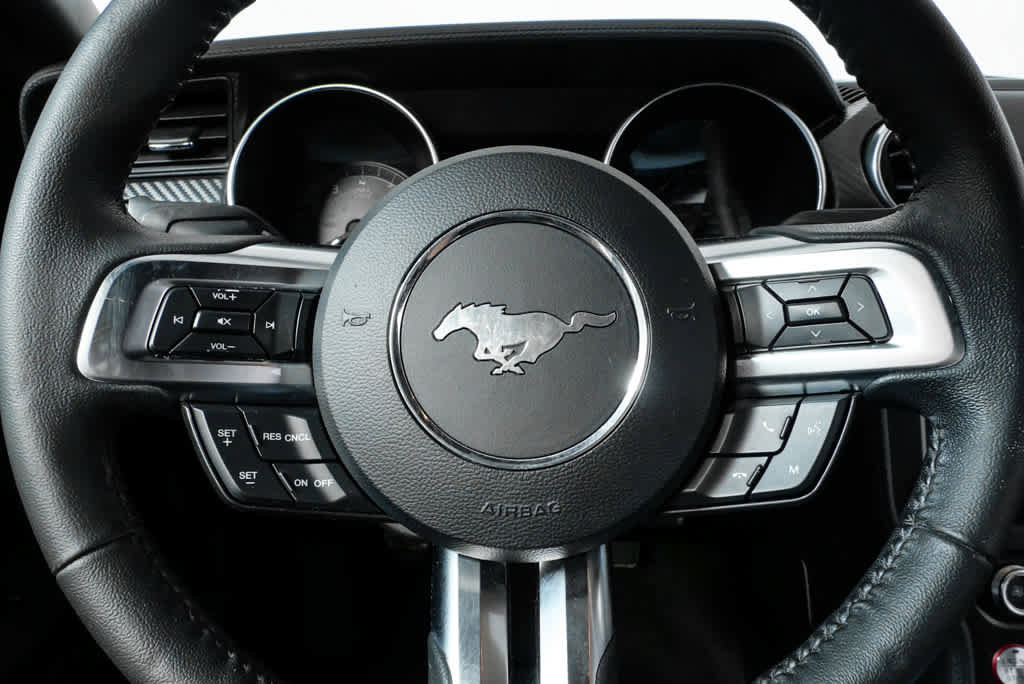 Used 2019 Ford Mustang Coupe image 8