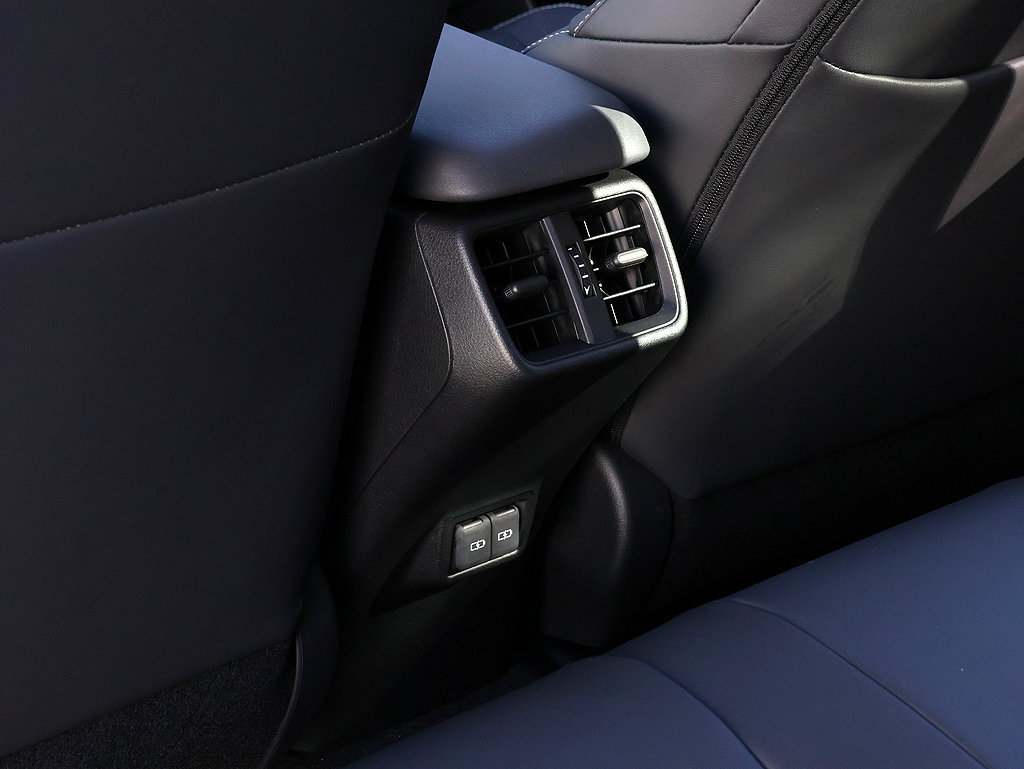 New 2026 Lexus UX 300h AWD w/ Accessory Package (2T) image 16