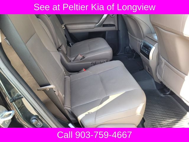 Used 2023 Lexus GX 460 Luxury w/ Sport Design Package AWD/4WD image 13