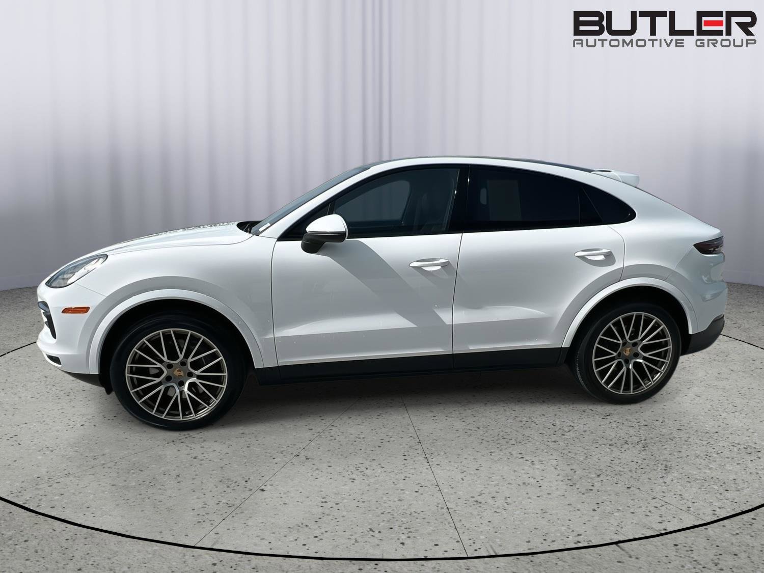 Used 2023 Porsche Cayenne Platinum Edition AWD/4WD image 8